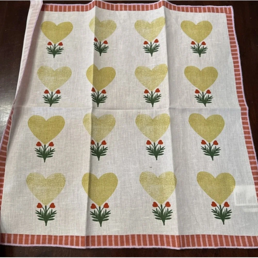Anthropologie Napkins Set Fabric Cloth Annie 4 Different Prints Breakfast Hearts